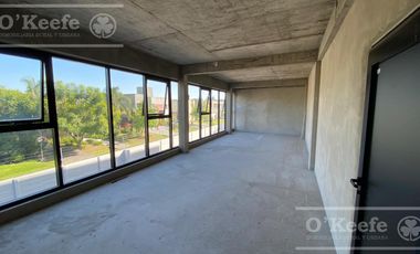 Oficina en venta con cochera cubierta a estrenar - Office Garden - Hudson