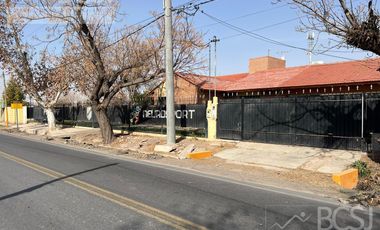 Quinta en Santa Lucia - San Lorenzo entre Colon y San Juan