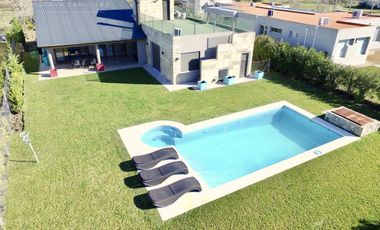 Casa de 5 Ambientes en Venta en La Reserva Cardales - Sofitel