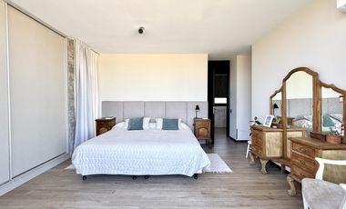 Excelente chalet de  diseño en Rumencó Joven