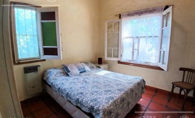 Quinta en venta. El Pato, sobre lote de 1200 m2. 6 ambientes con Pileta