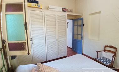 Quinta en venta. El Pato, sobre lote de 1200 m2. 6 ambientes con Pileta