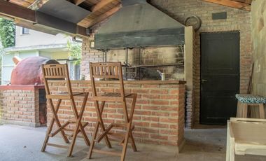 Venta Casa 7 amb en Vicente Lopez zona premium