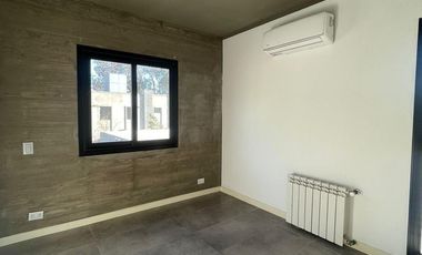 Casa - Rivadavia