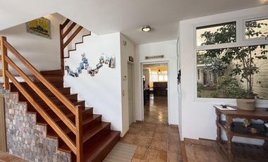 Vende Casa - ubicación privilegiada - Puerto Madryn