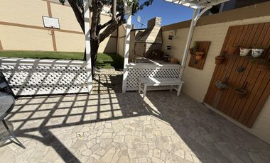 Vende Casa - ubicación privilegiada - Puerto Madryn