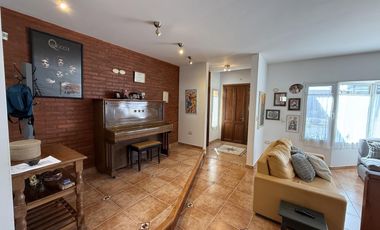 Vende Casa - ubicación privilegiada - Puerto Madryn