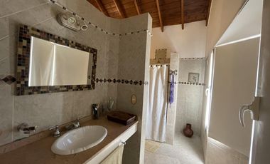 Vende Casa - ubicación privilegiada - Puerto Madryn