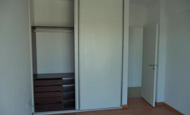 Departamento de 2 ambientes con cochera