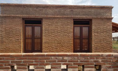 CASA en Andino. Excelente. Acepto vehículo