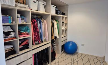 Venta Casa Gerencial 3 Dorm Barrio Santa Angela III, Centenario, Neuquén