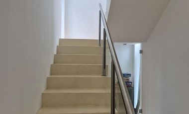 Venta Casa Gerencial 3 Dorm Barrio Santa Angela III, Centenario, Neuquén