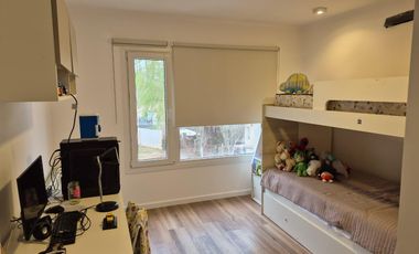 Venta Casa Gerencial 3 Dorm Barrio Santa Angela III, Centenario, Neuquén