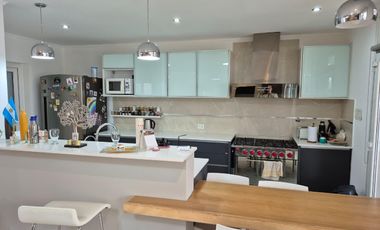 Venta Casa Gerencial 3 Dorm Barrio Santa Angela III, Centenario, Neuquén