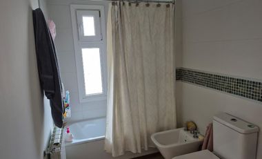 Venta Casa Gerencial 3 Dorm Barrio Santa Angela III, Centenario, Neuquén
