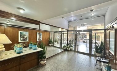 Departamento en Venta de 3 ambientes, balcón y lavadero. Pleno Centro Zarate