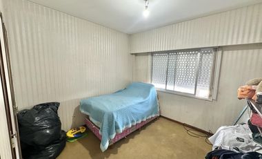 Departamento en Venta de 3 ambientes, balcón y lavadero. Pleno Centro Zarate