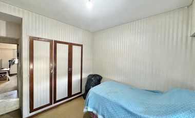 Departamento en Venta de 3 ambientes, balcón y lavadero. Pleno Centro Zarate