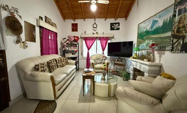 CASA MAS DEPTO ATRAS DE DOS AMBIENTES VENTA EN BENITO PEREZ GALDOS 1513 (VALENTIN ALSINA)