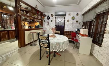 CASA MAS DEPTO ATRAS DE DOS AMBIENTES VENTA EN BENITO PEREZ GALDOS 1513 (VALENTIN ALSINA)