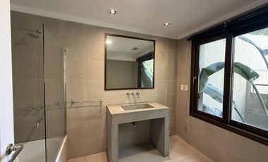 Residencia Exclusiva en Ven 3 plantas con 4 dormitorios Barrio Parque - Palermo Chico