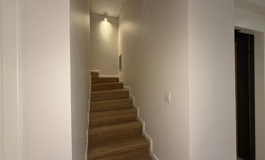 Residencia Exclusiva en Ven 3 plantas con 4 dormitorios Barrio Parque - Palermo Chico