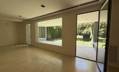 Residencia Exclusiva en Ven 3 plantas con 4 dormitorios Barrio Parque - Palermo Chico
