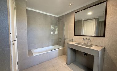 Residencia Exclusiva en Ven 3 plantas con 4 dormitorios Barrio Parque - Palermo Chico