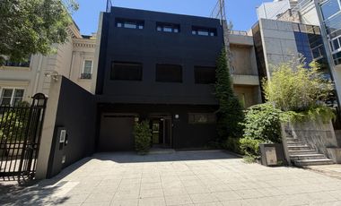 Residencia Exclusiva en Ven 3 plantas con 4 dormitorios Barrio Parque - Palermo Chico