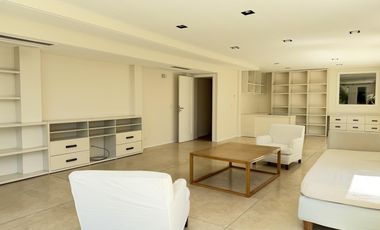 Residencia Exclusiva en Ven 3 plantas con 4 dormitorios Barrio Parque - Palermo Chico