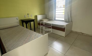 Venta-Prop y Fondo de Comercio - Residencia Estudiantil-L019
