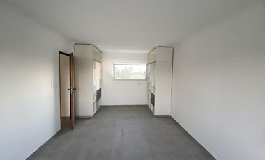 Casa en barrio cerrado