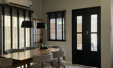 Casa de diseño en  HURLINGHAM