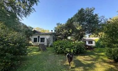 Quinta en Pilar Centro con parque de 4.162 m², pileta y casa de huéspedes