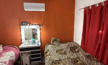 Casa en venta Malvinas Argentinas a reciclar 3 ambientes