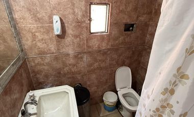 Casa en venta Malvinas Argentinas a reciclar 3 ambientes