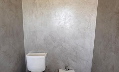 Casa en venta en rotonda con vista a la laguna | Área 11, San Sebastián, Loma Verde, Zelaya, Escobar