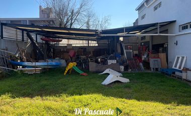VENTA Local con Galpon de 327 m2 en 2 Plantas sobre Avenida Victorica - Moreno Norte