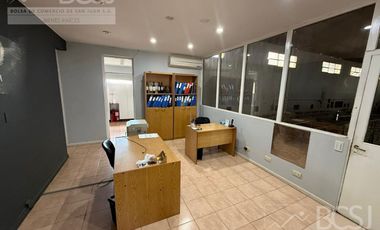Bodega en Rivadavia - Av. Libertador al 7000 Oeste