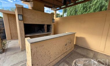 Bodega en Rivadavia - Av. Libertador al 7000 Oeste