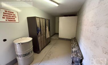 Bodega en Rivadavia - Av. Libertador al 7000 Oeste