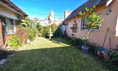 CASA EN PH VENTA 3 AMB EN CEFERINO NAMUNCURA 3642 (REMEDIOS DE ESCALADA)