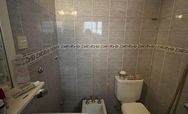 VENDE BARRIO SUR / ASFALTO / Casa en Puerto Madryn