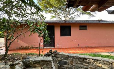 (V.I) FINCA LA ESPERANZA UBICADA ENTRE TITIRIBI Y AMAG