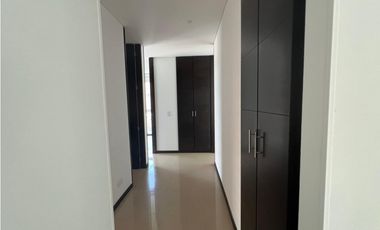 APARTAMENTO CON VISTA A ZONA VERDE