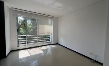 APARTAMENTO CON VISTA A ZONA VERDE