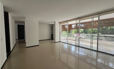 APARTAMENTO CON VISTA A ZONA VERDE