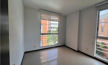 APARTAMENTO CON VISTA A ZONA VERDE