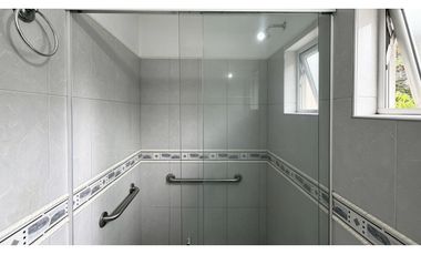Casa de dos pisos en venta | Santa Ana - Palmira