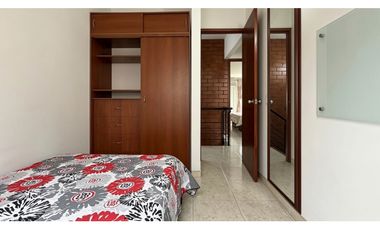Casa de dos pisos en venta | Santa Ana - Palmira